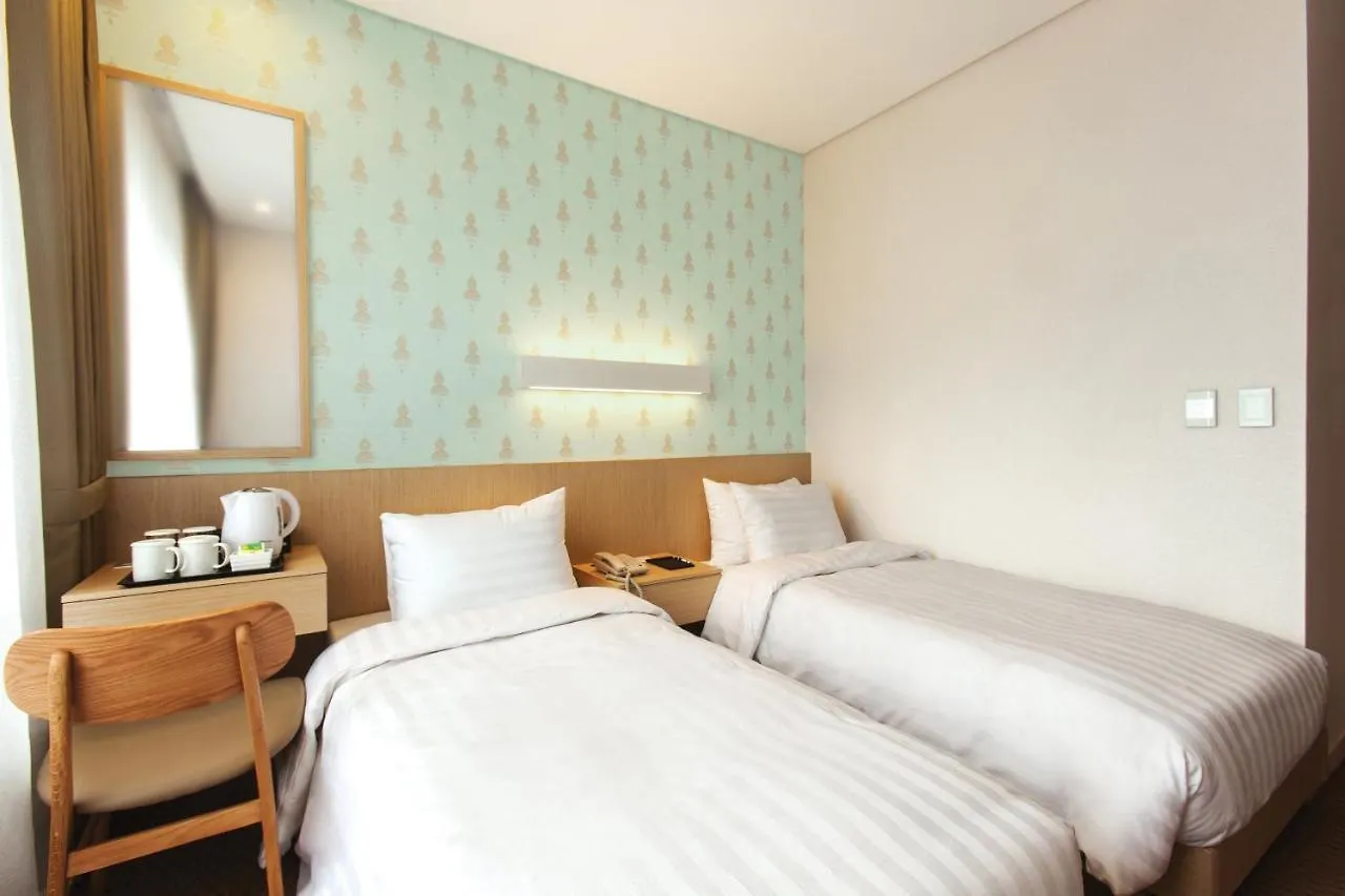 Migliore Hotel Seoul Myeongdong 4*,